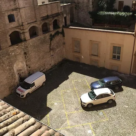 Palazzo Rosari Spada Spoleto